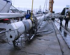 Disassembly  of the mast